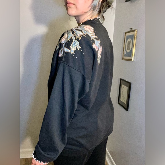 Oversized Hand Painted Pullover - Picture 2 of 4